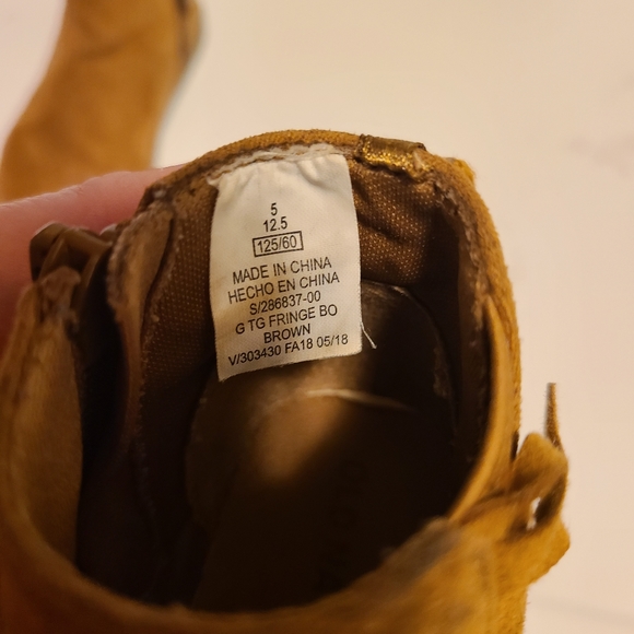 Old Navy Brown fringe kids booties - Picture 4 of 4